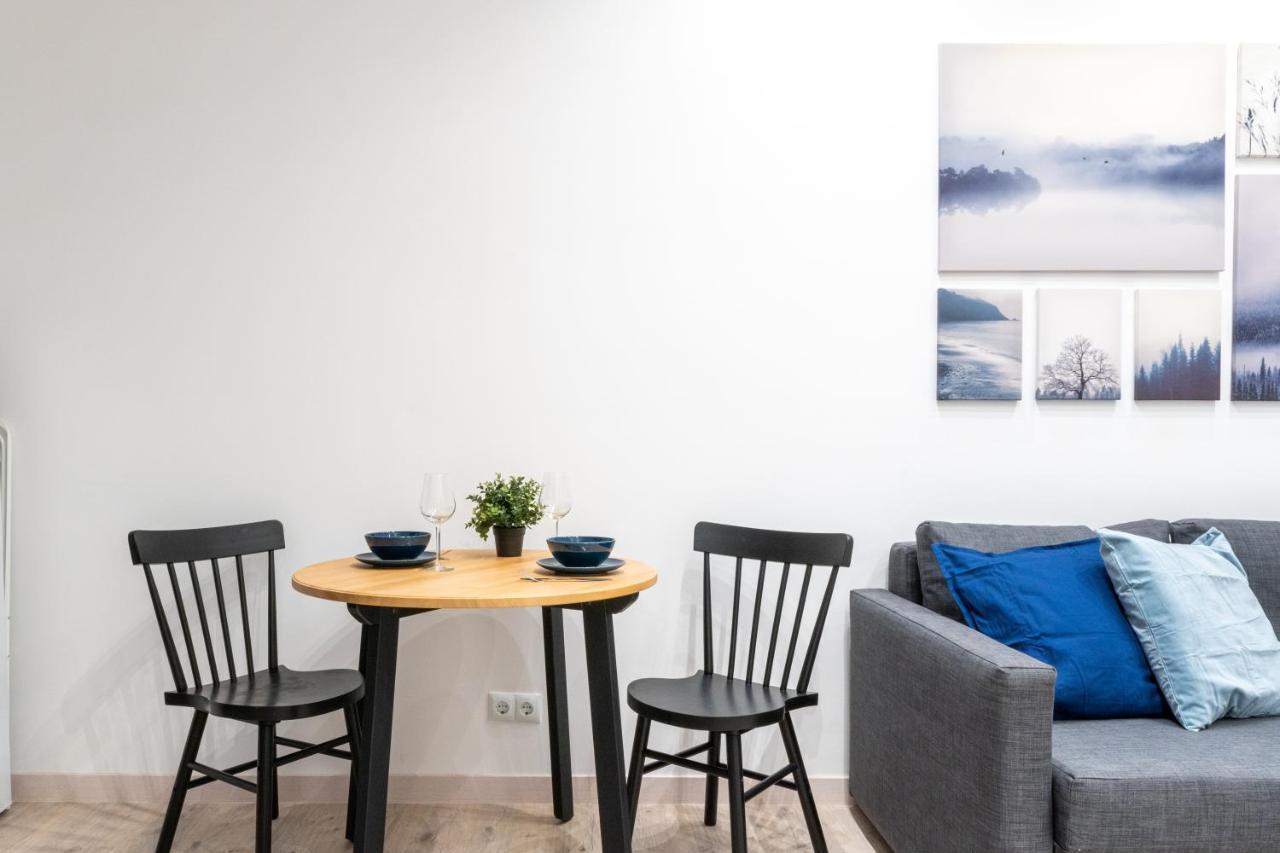 Cozy Studio Apartment 5 Min From Camp Nou Barcelona Exterior foto